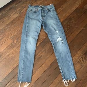 Levi jeans
